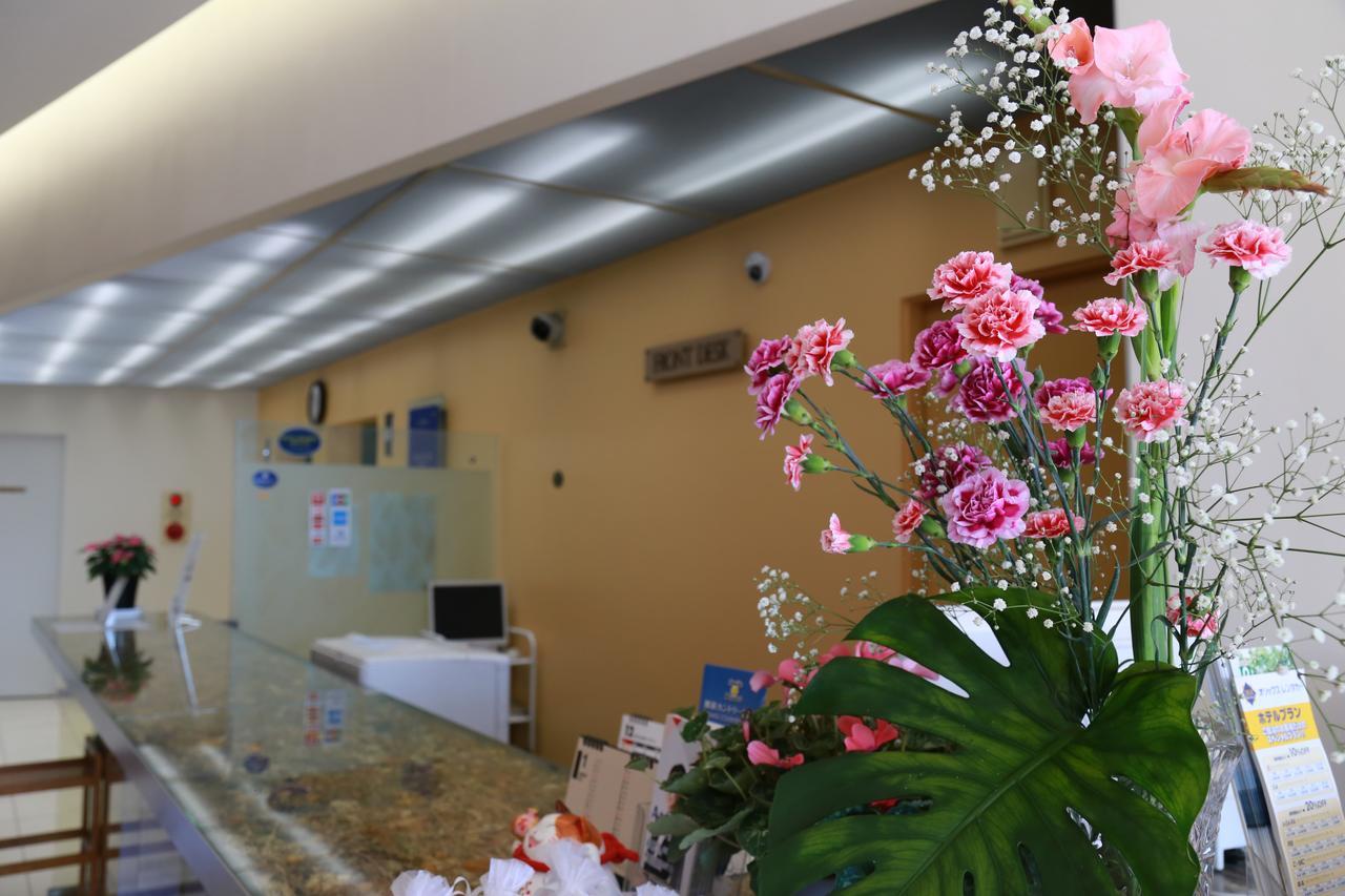 טסוצ'יורה Hotel Plaza Arakawaoki מראה חיצוני תמונה