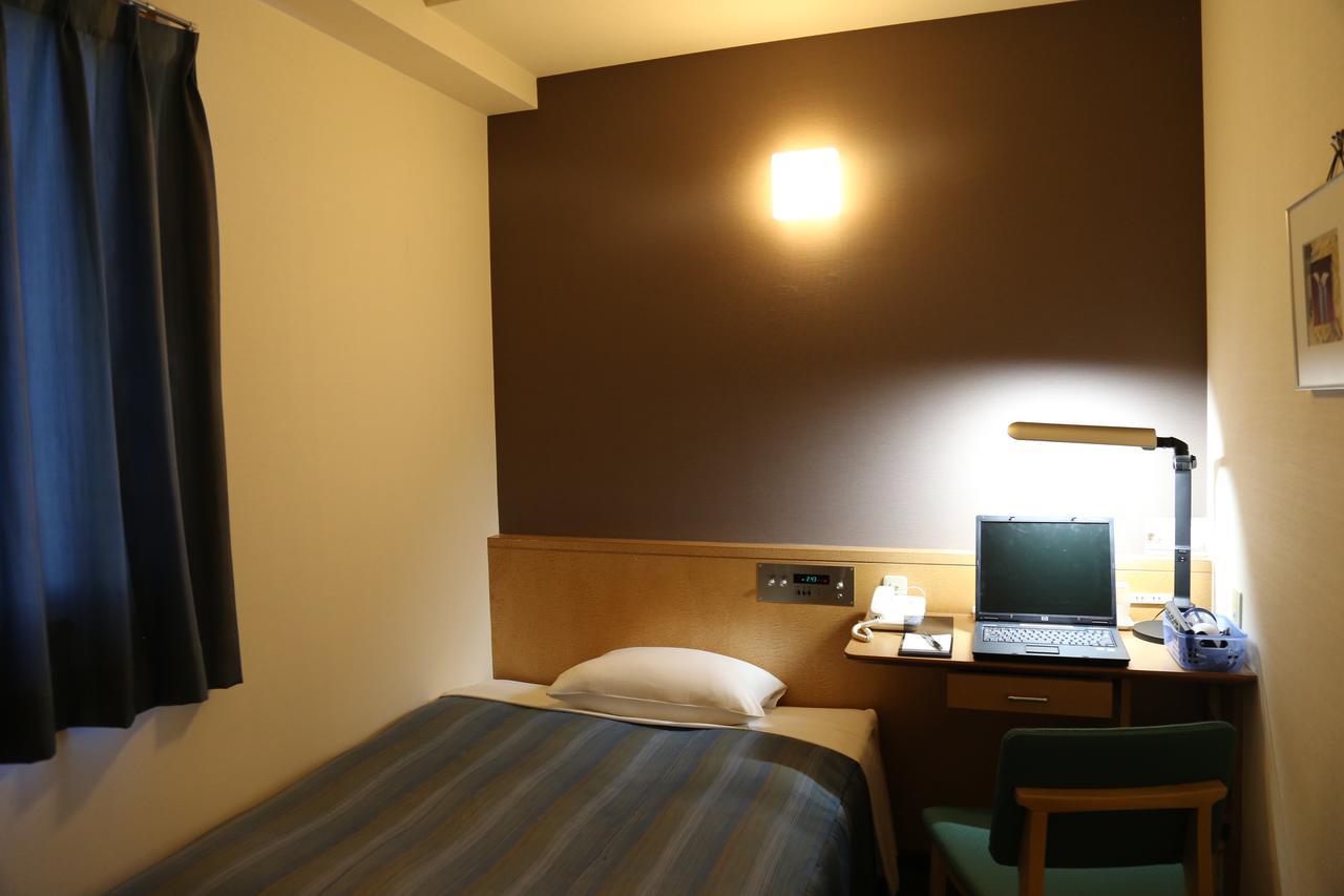 טסוצ'יורה Hotel Plaza Arakawaoki מראה חיצוני תמונה