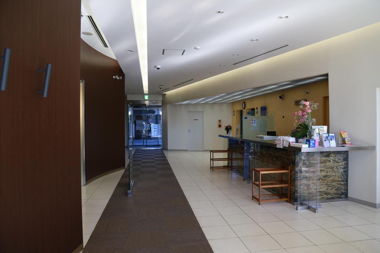 טסוצ'יורה Hotel Plaza Arakawaoki מראה חיצוני תמונה